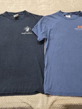 Simply Southern Shirts Bundle of 2 Women's Size Small